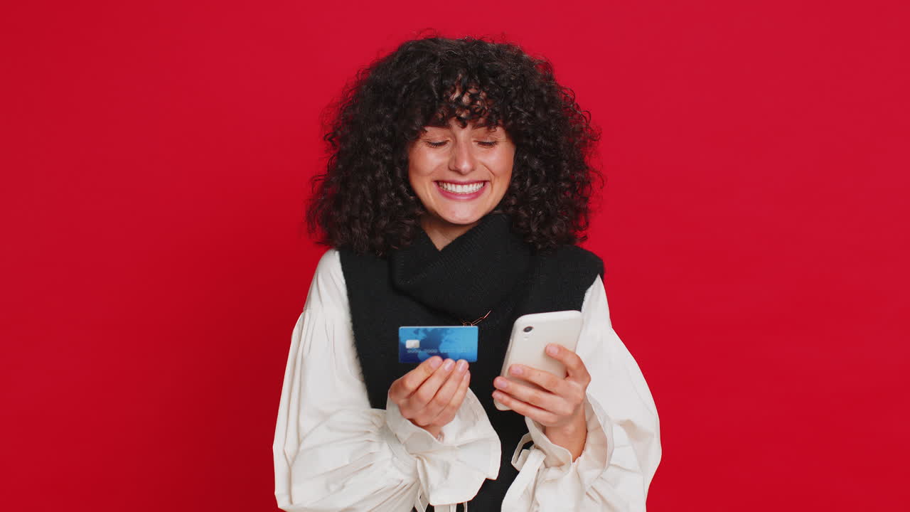 Mi Carrefour Mastercard: grandes descuentos, altos costos