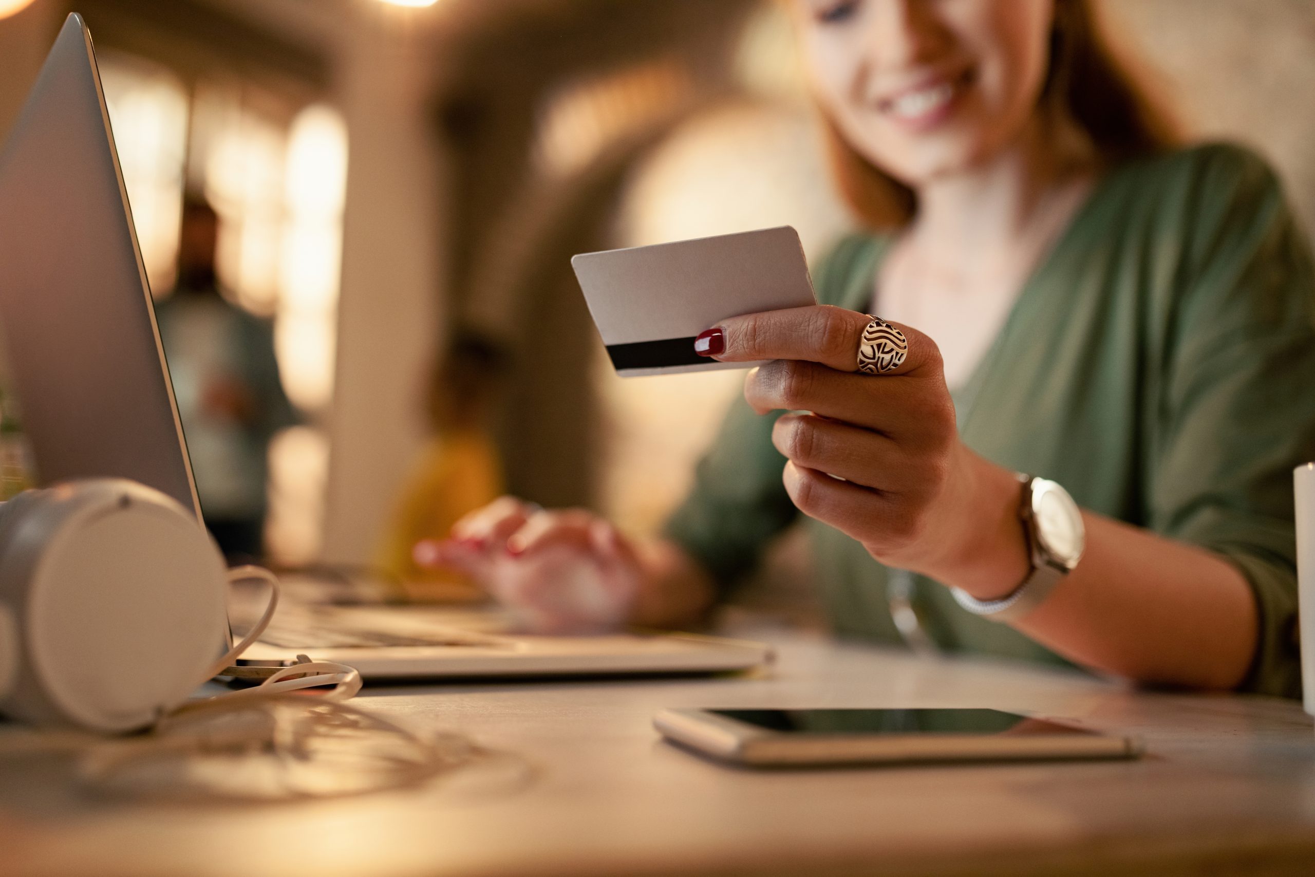 Cómo solicitar una Tarjeta de crédito Banorte Mujer